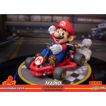 Mario Kart PVC Standbeeld - Collector's Edition 22 cm