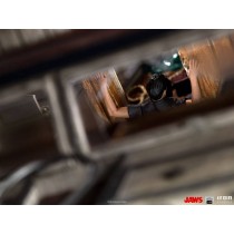 Jaws Demi Art 1/20 Statue - Jaws Attack 104 cm | Uniek Collectible