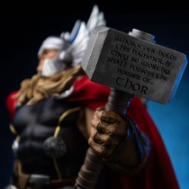 Thor Unleashed 1/4 Replica Statue - Marvel Legacy Collectible