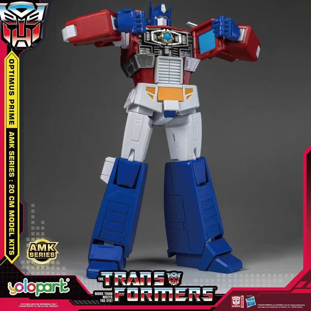 Transformers Generation One - Optimus Prime (Model Kit - 20 cm) - Yolopark