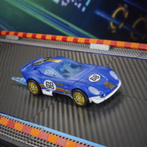 Transformers x Hot Wheels - El Segundo Coupe (Action Figure Deluxe - 13 cm) - Hasbro