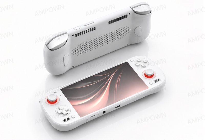 Twee witte AYN Odin 3-handhelds, één van voren met scherm en één van achteren met ventilatierooster